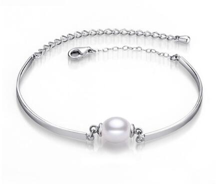 925 Sterling Silver Freshwater Pearl Charm Bracelet*